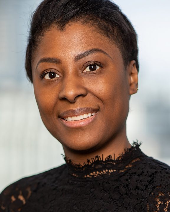 Portrait corporatif- linkedin profil picture - montreal portrait - photographe montreal portrait